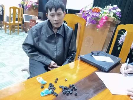 Đồn Biên phòng Y Tý triệt phá tụ điểm bán lẻ heroin trên khu vực biên giới