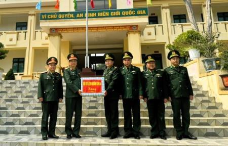 Trung tướng Hà Thọ Bình thăm và làm việc tại Đồn Biên phòng Tri Lễ