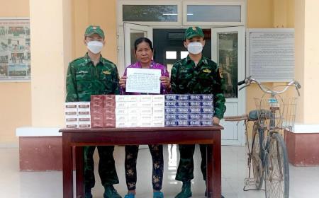 Đồn Biên phòng Nhơn Hội bắt giữ đối tượng vận chuyển thuốc lá nhập lậu