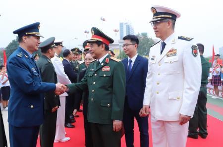 Bắt đầu các hoạt động Giao lưu hữu nghị Quốc phòng biên giới Việt Nam - Trung Quốc lần thứ 8 tại Trung Quốc