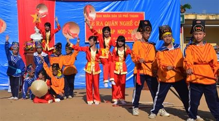 Ngư dân Sa Huỳnh cầu mùa đầu năm