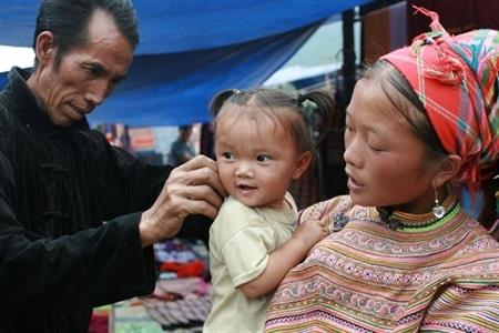 Thu thập thông tin tổng thể và chuyên sâu về 53 dân tộc thiểu số