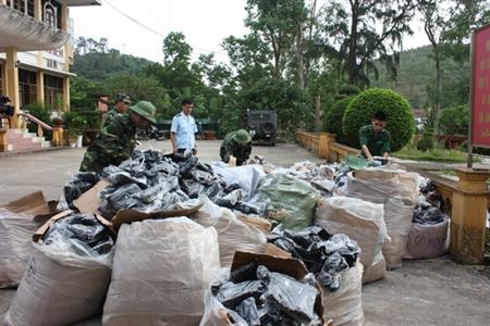 Đồn BP cửa khẩu Cảng Vạn Gia bắt giữ hàng lậu