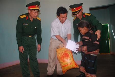 Tình quân dân trong ngôi nhà đoàn kết