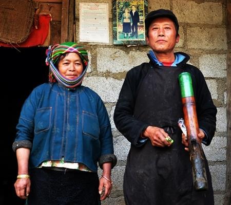 Nối nghiệp cha bảo vệ đường biên