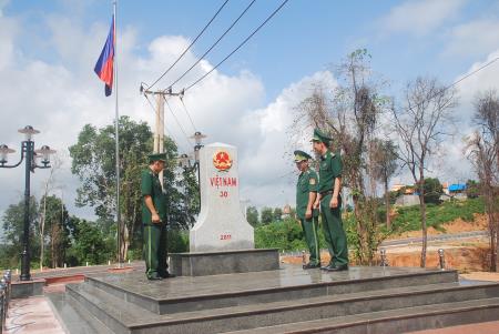 "Sao xanh" nơi cột mốc 30
