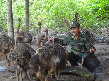 Kiểm tra công tác Quản lý nuôi quân giỏi tại Đồn BP Quang Chiểu