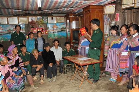 Lòng dân - "điểm tựa" vững vàng nơi biên giới