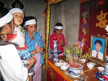 Gian nguy đời ngư phủ