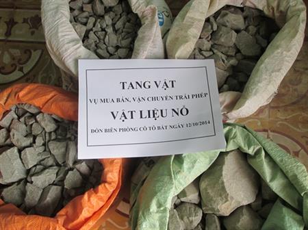 Bắt giữ vụ mua bán, vận chuyển trái phép 105 kg thuốc nổ