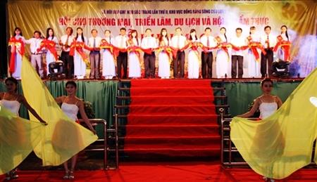 Khai mạc Hội chợ Thương mại, Triển lãm, Du lịch và Ẩm thực Sóc Trăng
