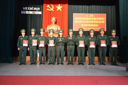 Giao nhiệm vụ cho cán bộ tăng cường các tỉnh phía Nam
