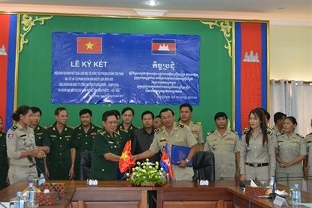 Hội đàm phối hợp phòng chống tội phạm qua biên giới