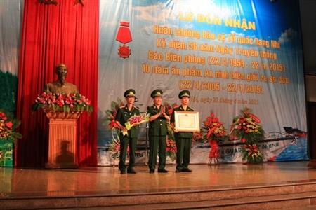 Báo Biên phòng đón nhận Huân chương Bảo vệ Tổ quốc hạng Nhì