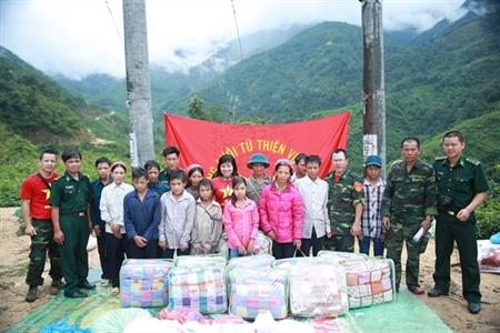 Xây tặng nhà ăn bán trú cho trường Tiểu học Thu Lũm