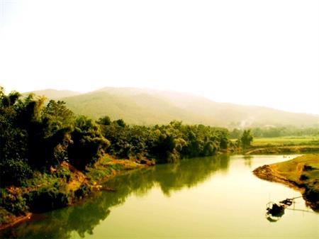 Bên dòng Sông Thao