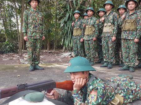 Những ngày đầu quân ngũ của Zơ Râm Phố