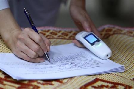 Chiều 12-4, Việt Nam có thêm hai trường hợp mắc COVID-19, đều là người thôn Hạ Lôi