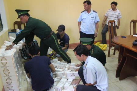 Cần những giải pháp cụ thể, quyết liệt chống buôn lậu, gian lận thương mại