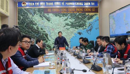 Vẫn còn 362 tàu với 2.786 ngư dân đang trong khu vực ảnh hưởng của bão số 8
