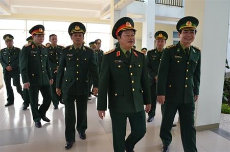 Thượng tướng Đỗ Bá Tỵ kiểm tra Đồn BP CKQT Lao Bảo