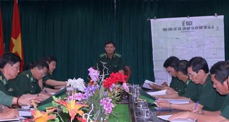 Thiếu tướng Nguyễn Văn Nam làm việc tại BĐBP Gia Lai