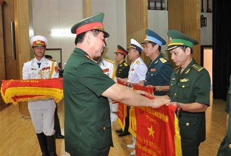 Đoàn Bộ đội Biên phòng được tặng Cờ xuất sắc