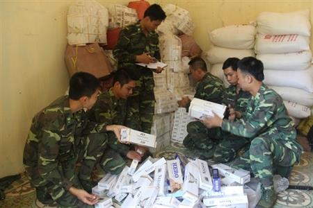 Đồn BP Cầu Muống thu giữ hơn 5,7 tấn đường cát Thái Lan