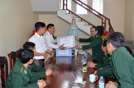 BĐBP Nghệ An chúc mừng các Giáo xứ nhân lễ Giáng sinh