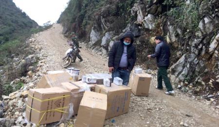 Thu giữ 16.000 khẩu trang y tế vận chuyển trái phép
