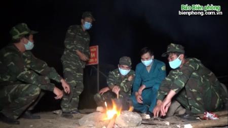 Bám biên chống dịch