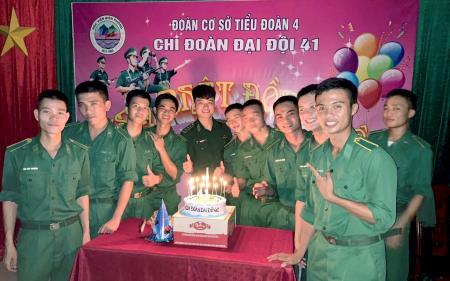 Sinh nhật đồng đội - nét đẹp nhân văn trong BĐBP