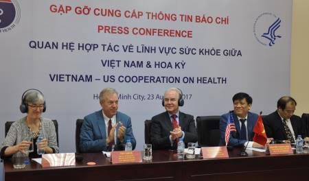 Mọi người dân đều có quyền bình đẳng trong việc sử dụng các dịch vụ y tế