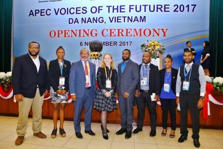 Thúc đẩy hội nhập và phá dỡ hàng rào bảo hộ trong APEC