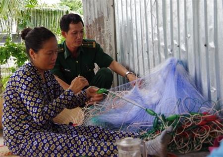 Chung tay giúp phụ nữ Khmer vượt khó