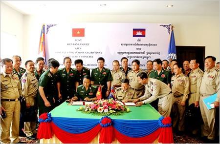 Tăng cường hợp tác bảo vệ biên giới Việt Nam-Cam-pu-chia