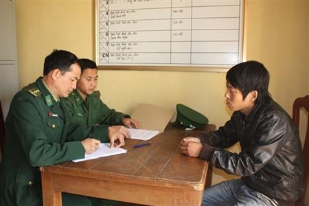 Bắt đối tượng trốn cai nghiện đang tàng trữ hêrôin