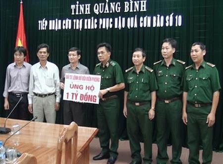 Tiếp nhận tiền ủng hộ 1 tỷ 500 triệu đồng từ Bộ Tư lệnh BĐBP