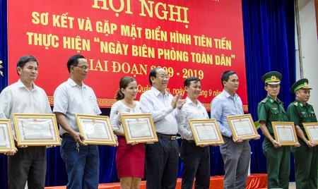 Mở cửa hội nhập gắn với thực hiện Ngày Biên phòng toàn dân