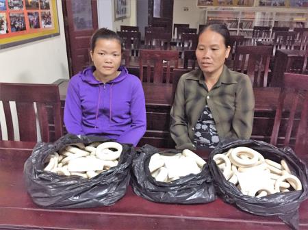 Chuyến hàng lúc mờ sáng