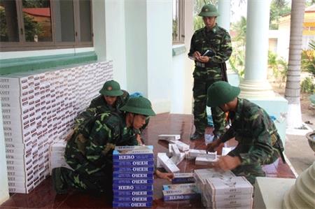 BĐBP Đồng Tháp bắt giữ 7.300 gói thuốc lá ngoại