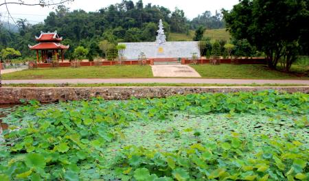 Khu tưởng niệm Anh hùng liệt sĩ Trần Văn Thọ