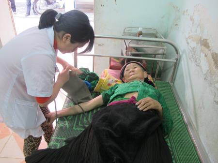 Tranh thủ nguồn lực quốc tế phát triển vùng dân tộc thiểu số