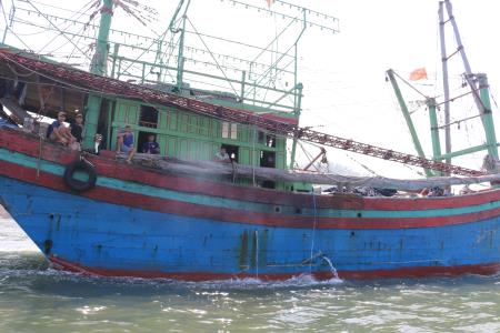 Sớm khắc phục tình trạng tàu cá hoạt động kém hiệu quả