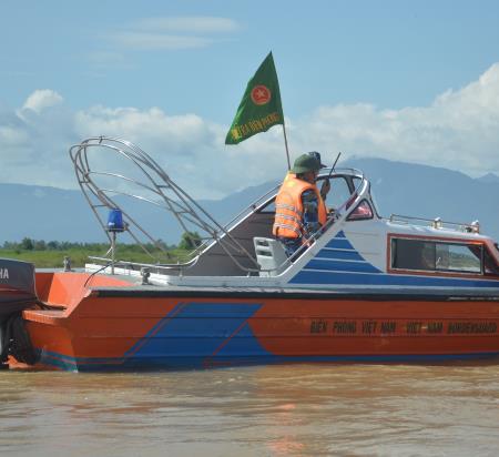 Kiên quyết cưỡng chế các hộ dân trong khu vực nguy hiểm khi bão số 6 đổ bộ vào Phú Yên