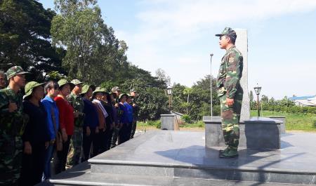 Hội viên phụ nữ tiên phong tự quản đường biên, mốc quốc giới