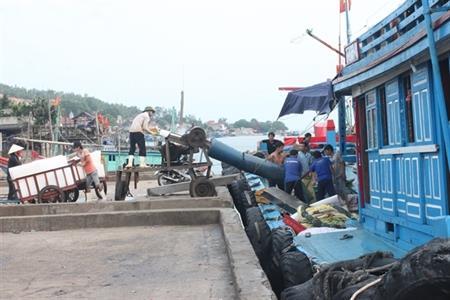 Vững tin những chuyến tàu vươn khơi
