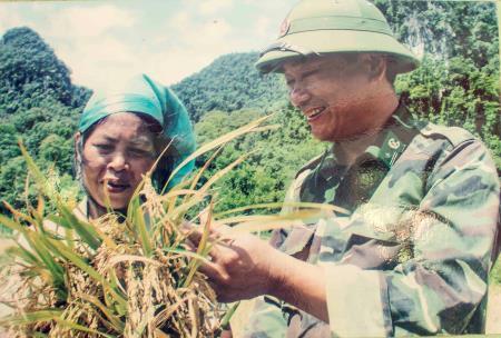 Đảng viên bám dân, bám bản