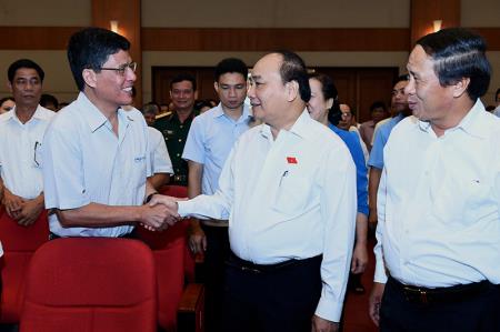 Thủ tướng Nguyễn Xuân Phúc tiếp xúc cử tri tại Hải Phòng