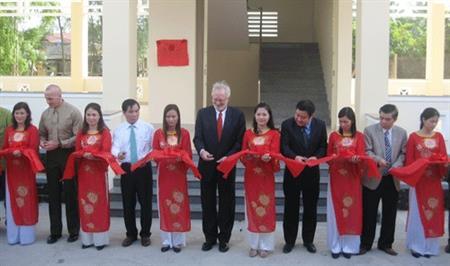 Khánh thành xây nhà chống lũ tại Thanh Hóa